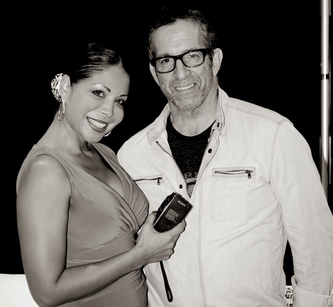 Lissette Rondon interviewing Fashion Designer, Kenneth Cole at Aventura Mall in 2013. Photo Credit: Frank E. Diaz for Miami Fashion Spotlight.