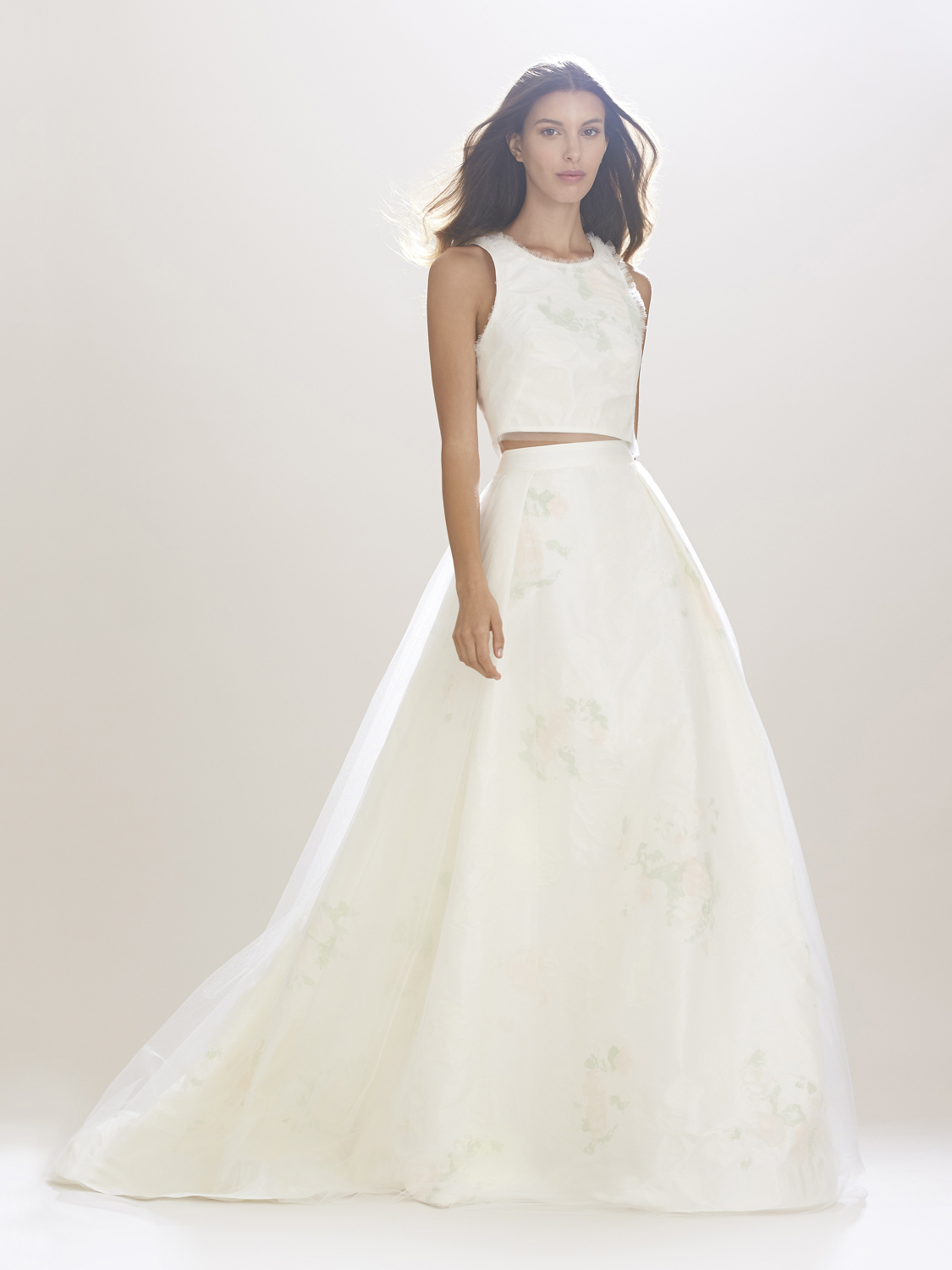 Winter White Wedding: Carolina Herrera Bridal Fall 2016