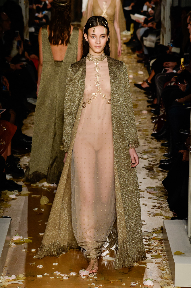 Valentino Haute Couture Spring/Summer 2016.