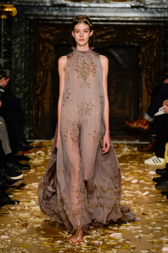 Valentino Haute Couture Spring/Summer 2016 .