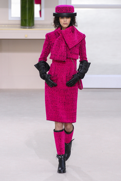 Chanel Fall/Winter 2016 at PFW