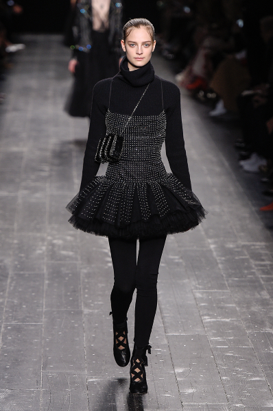 Valentino Fall/Winter 2016 at PFW