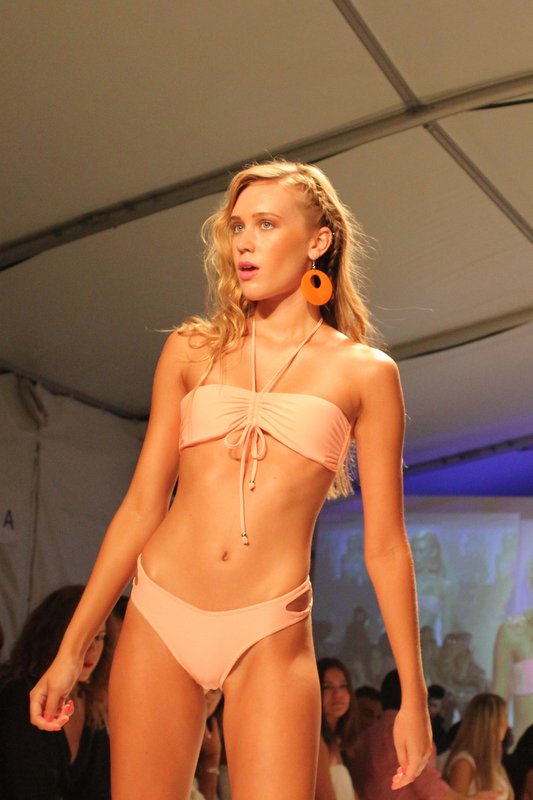 Robb & Lulu Make a Splash at Miami Swim Week 2016