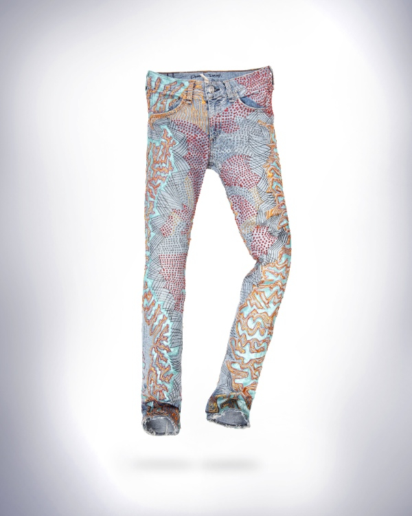 Johny Dar is proud to present ‘Jeans for Refugees’ on the runway at New York Fashion Week