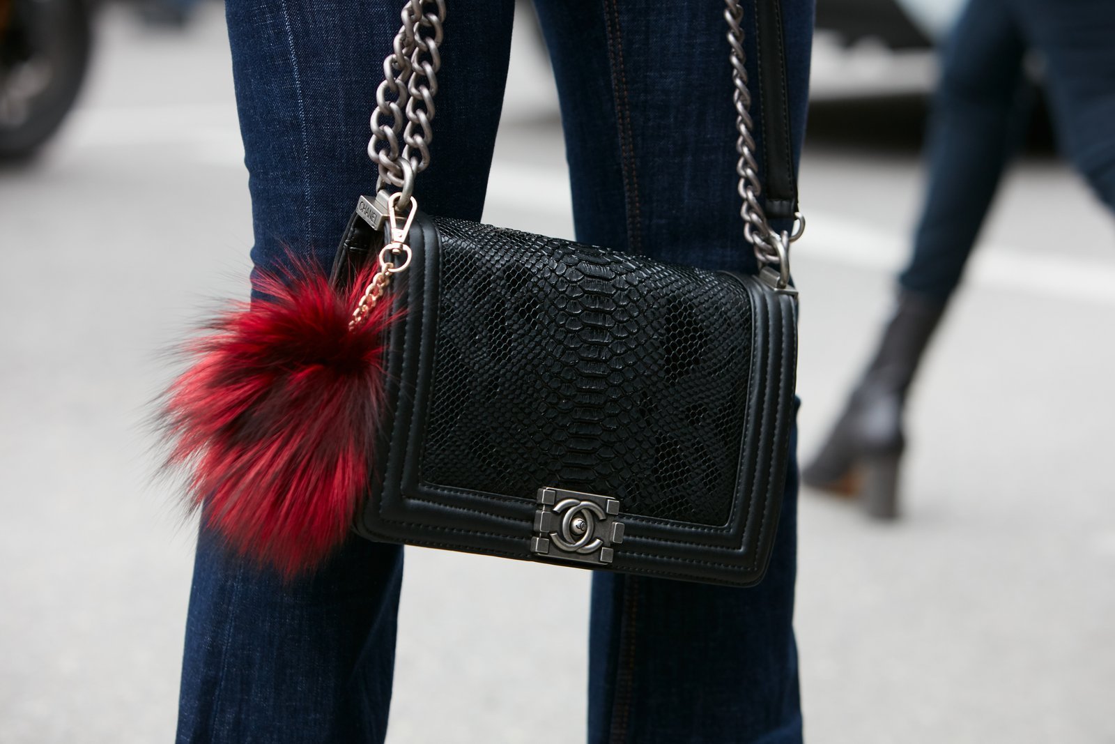 Handbag Report: Pom-Pom Mania