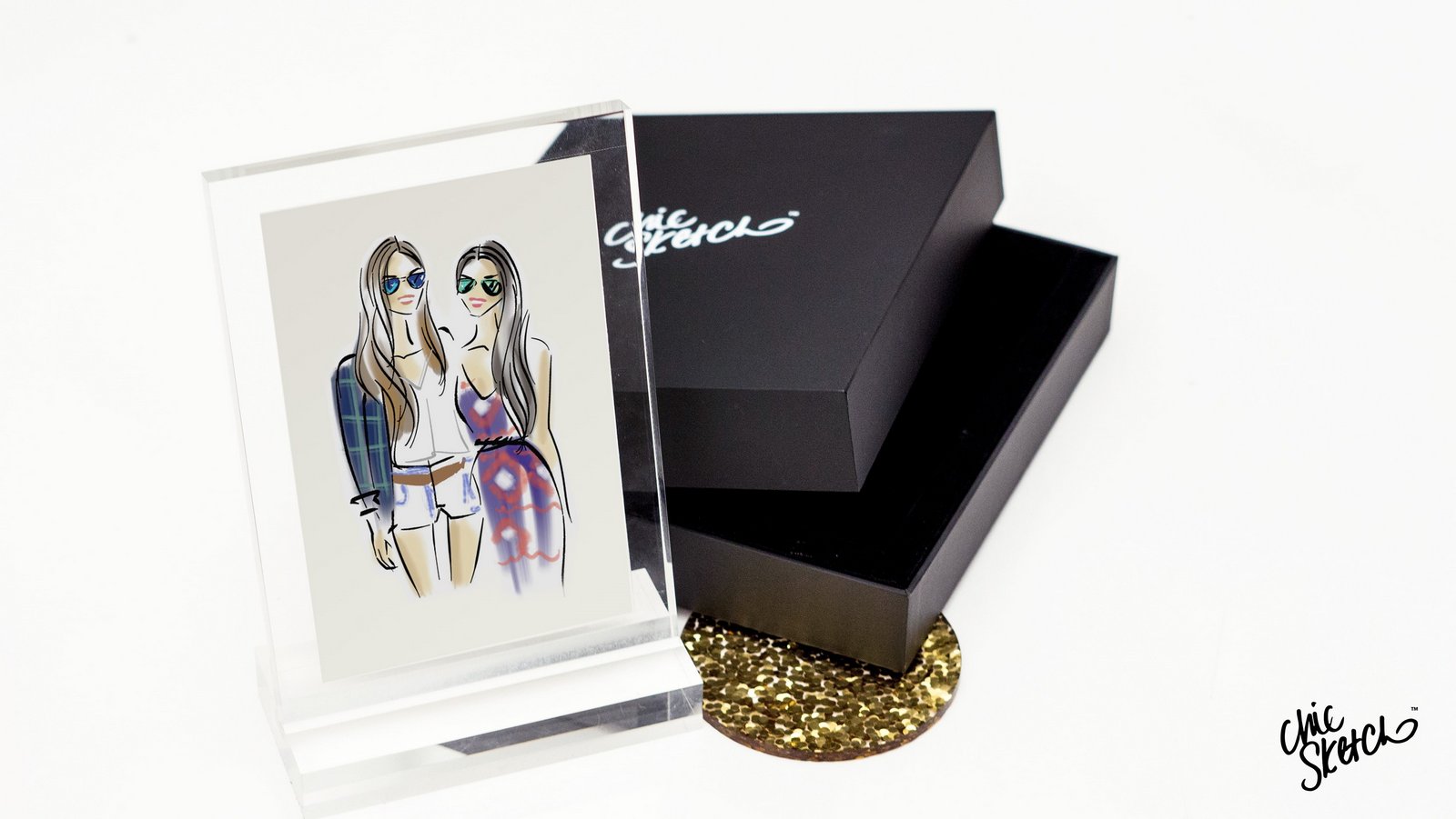 Instagrammable gifts for your Valentine: Chic Sketch