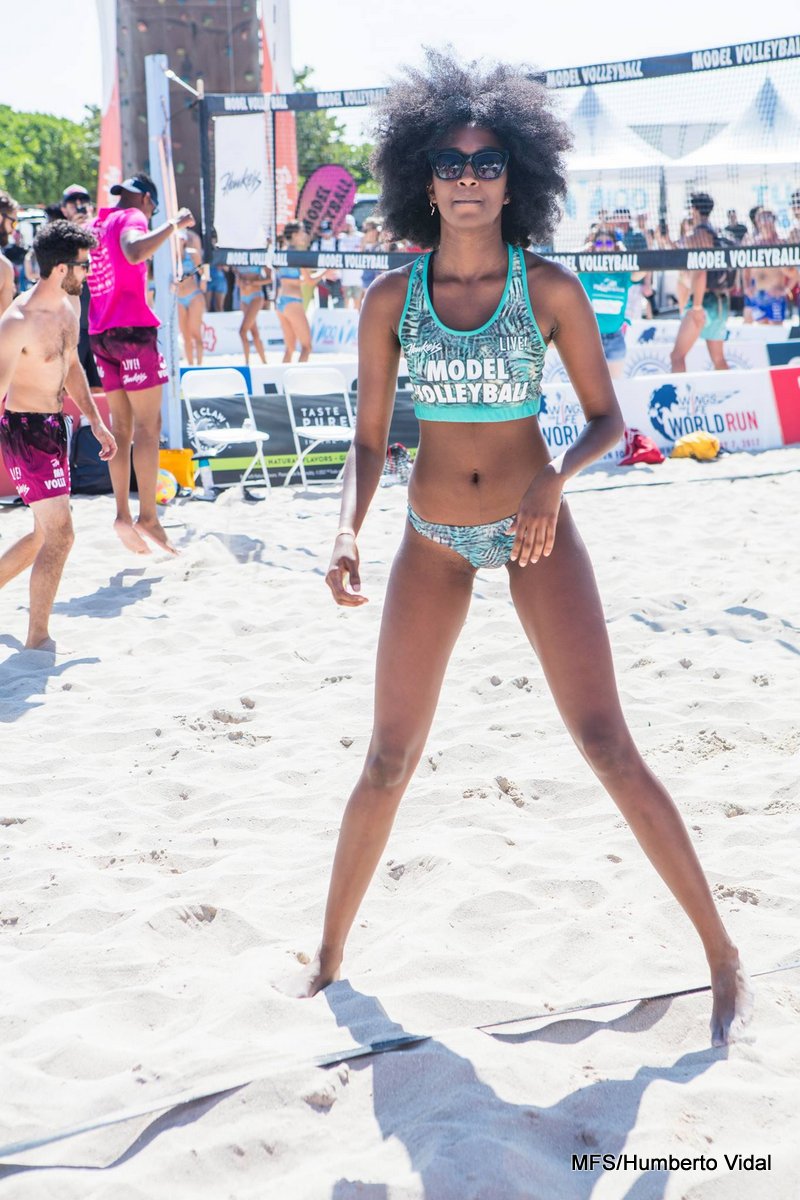 South Beach se llena de gente bella con el torneo ‘Model Volleyball 2017’