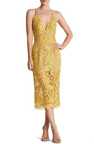 Fashion Trends: Spring/Summer 2017 Must-Have Pieces