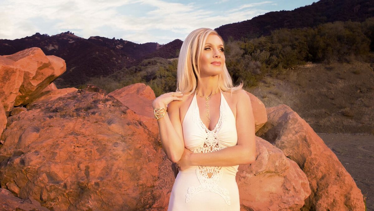 Doriana Richman: Jewelry with Spiritual Meaning