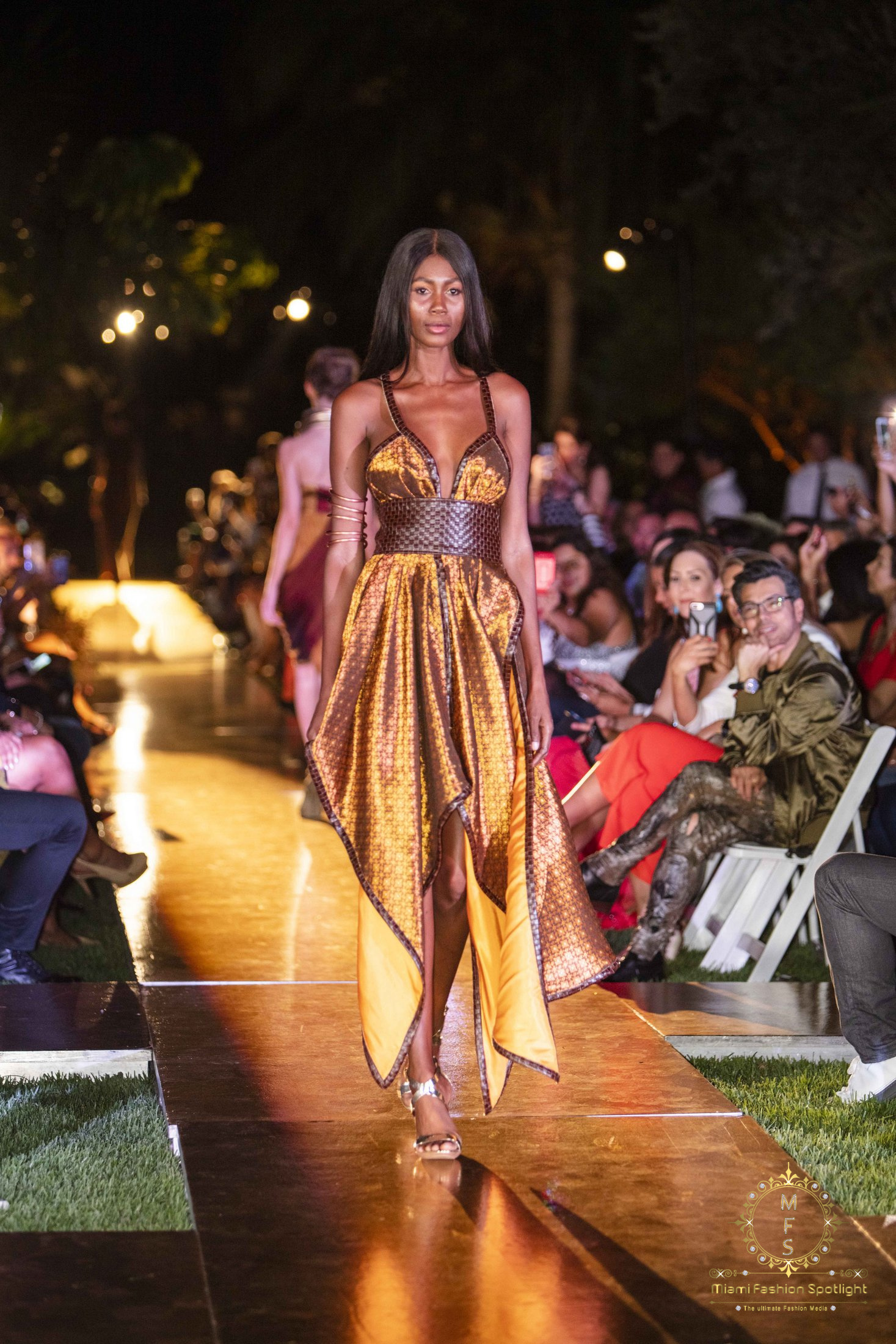 Alexis Carballosa Runway: FEMBRA 