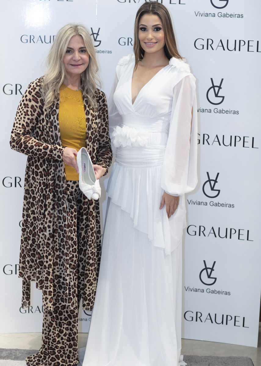 Viviana Gabeiras and friends celebrate Women’s History Month with fashion experience at Graupel Store