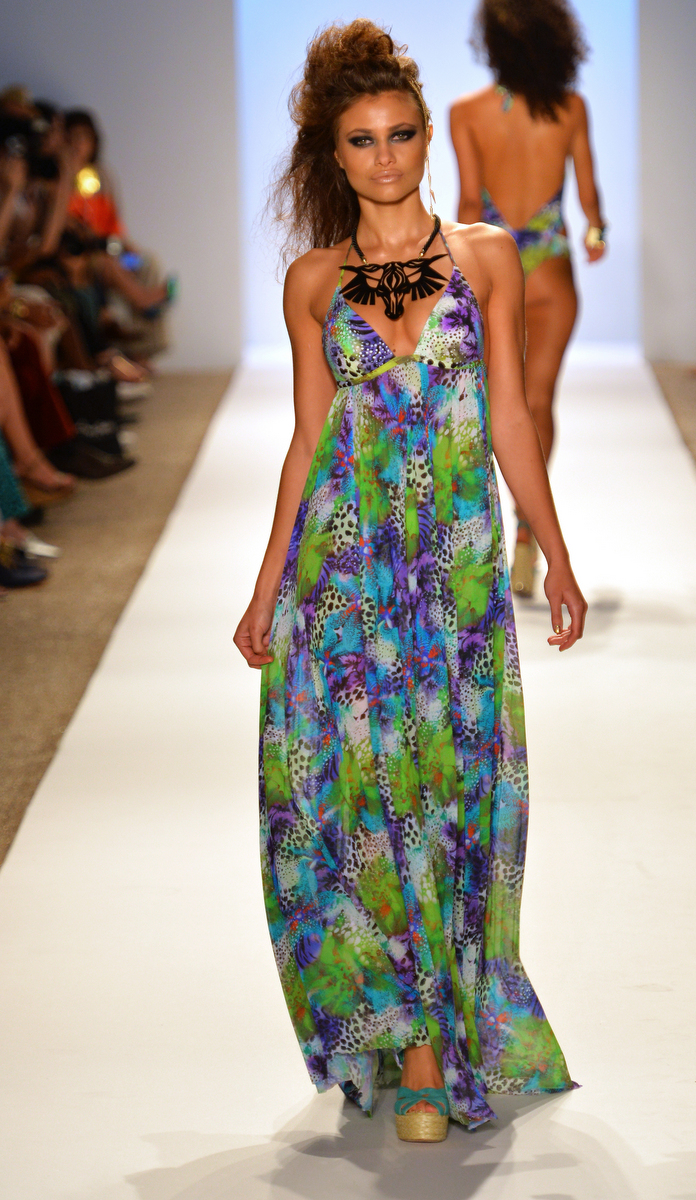 Summer 2019: The Best 7 Pieces to Make a Fashion Statement In Miami