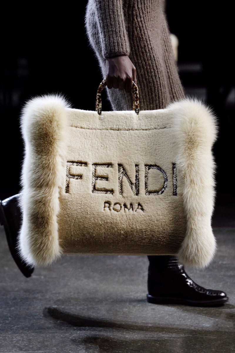 Fendi: Ready To Wear Autumn/Winter 2021 Collection