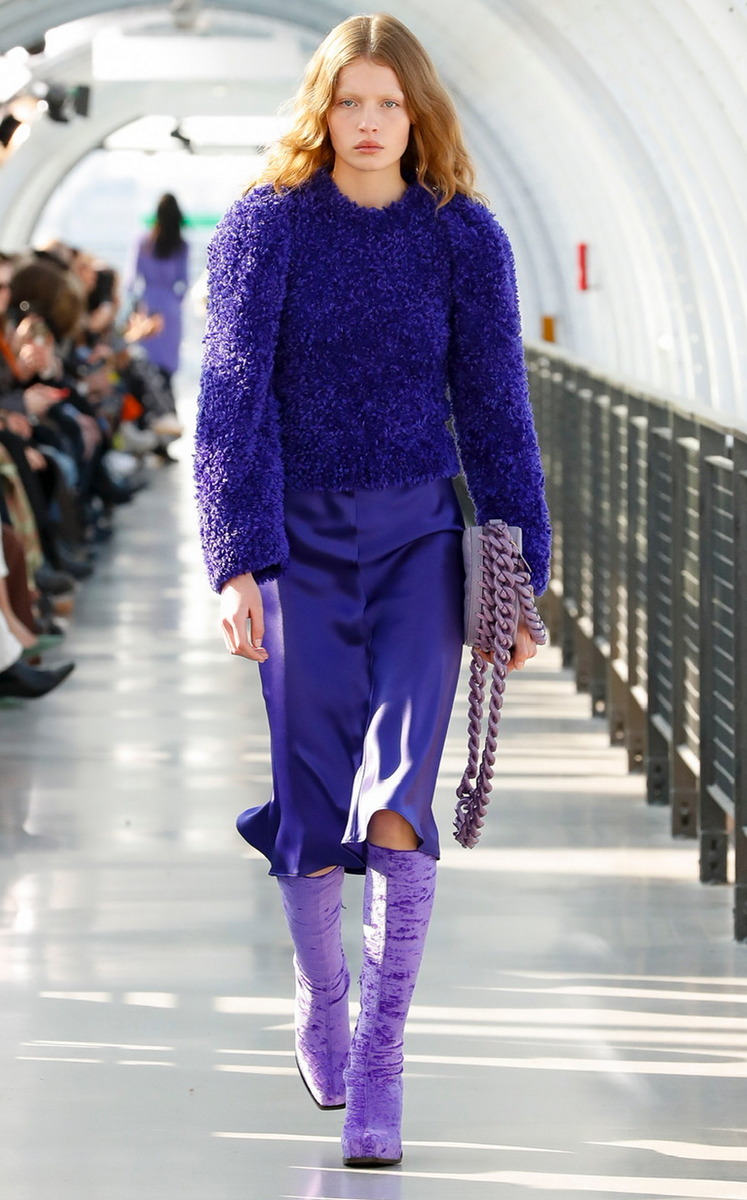 Stella McCartney | The Winter 2022 runway show: Stella by Stella