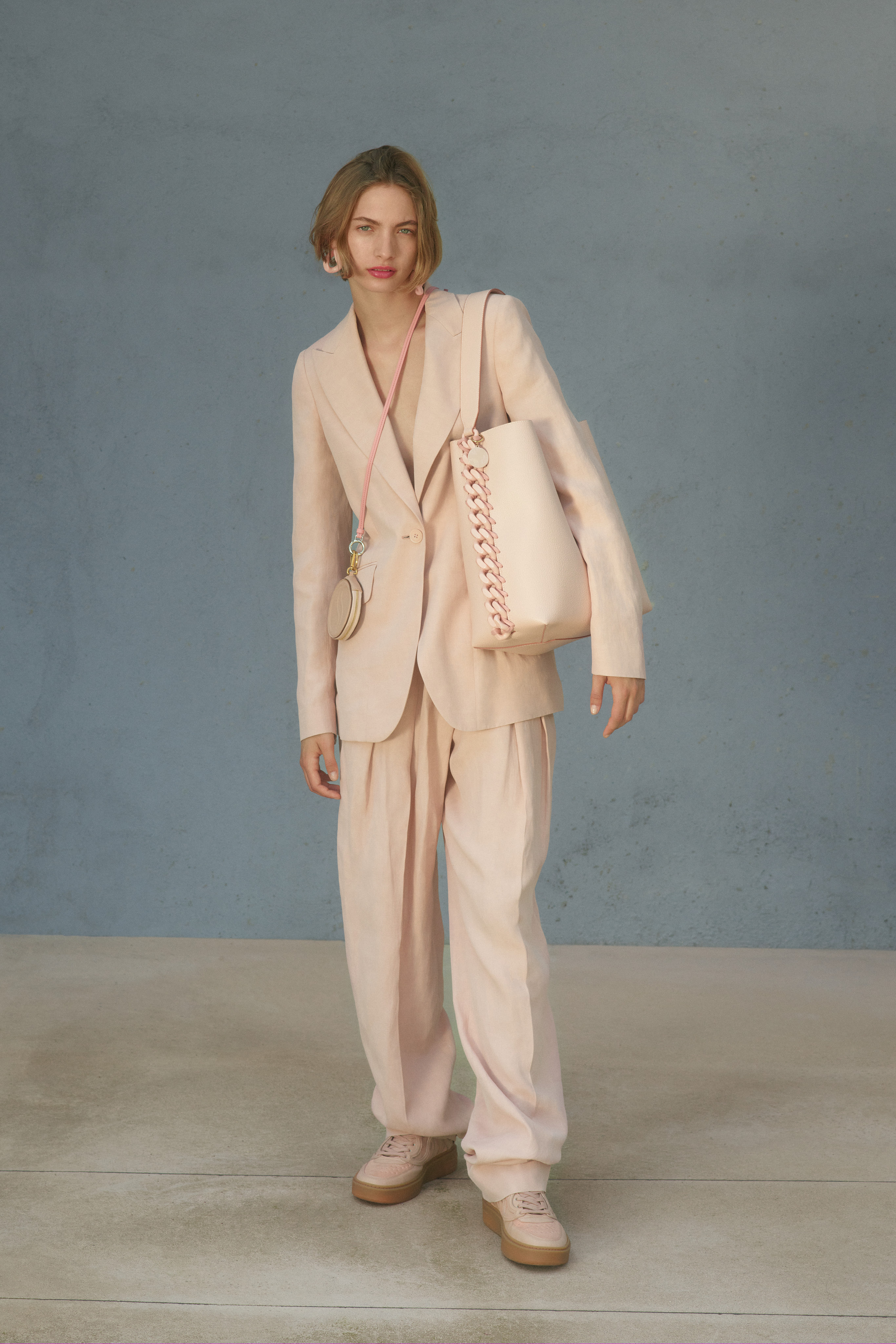 Stella McCartney Spring 2023 Collection Stella McCartney Spring 2023 Collection