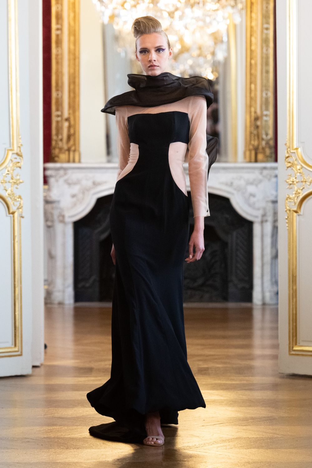 Fovari Haute Couture Collection FW 22-23