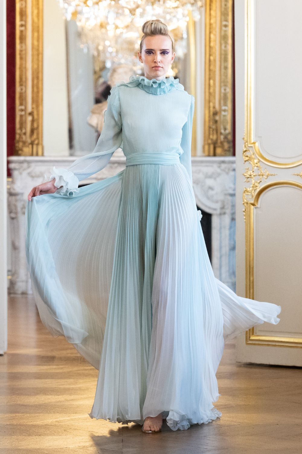 Fovari Haute Couture Collection FW 22-23