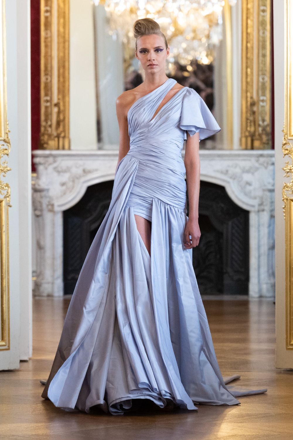 Fovari Haute Couture Collection FW 22-23