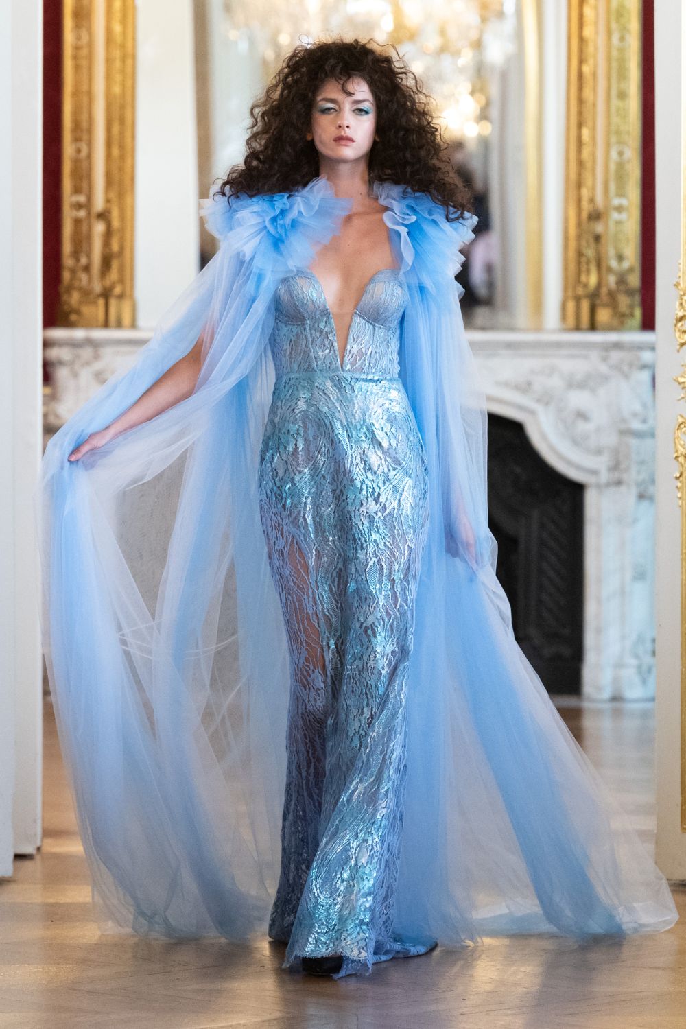 LA METAMORPHOSE Haute Couture Collection FW 22-23