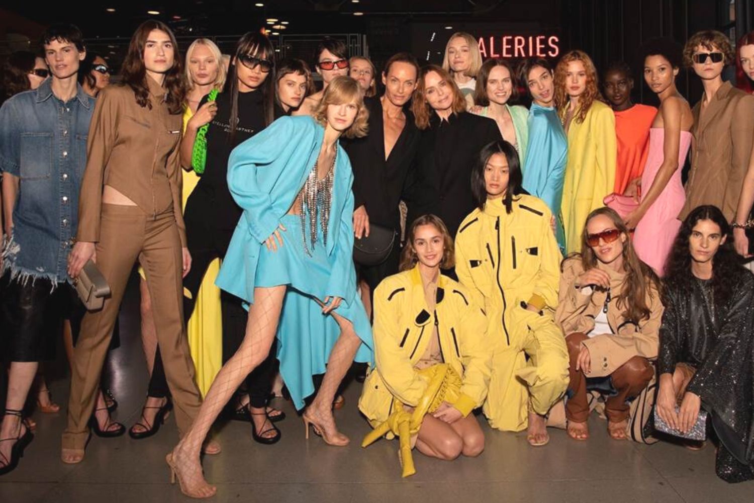 Stella McCartney Summer 2023 Ready-to-Wear Show