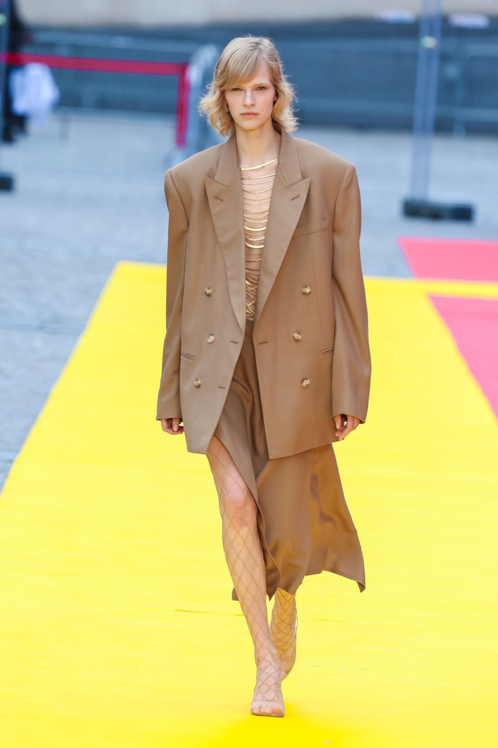 Stella McCartney Summer 2023 Ready-to-Wear Show