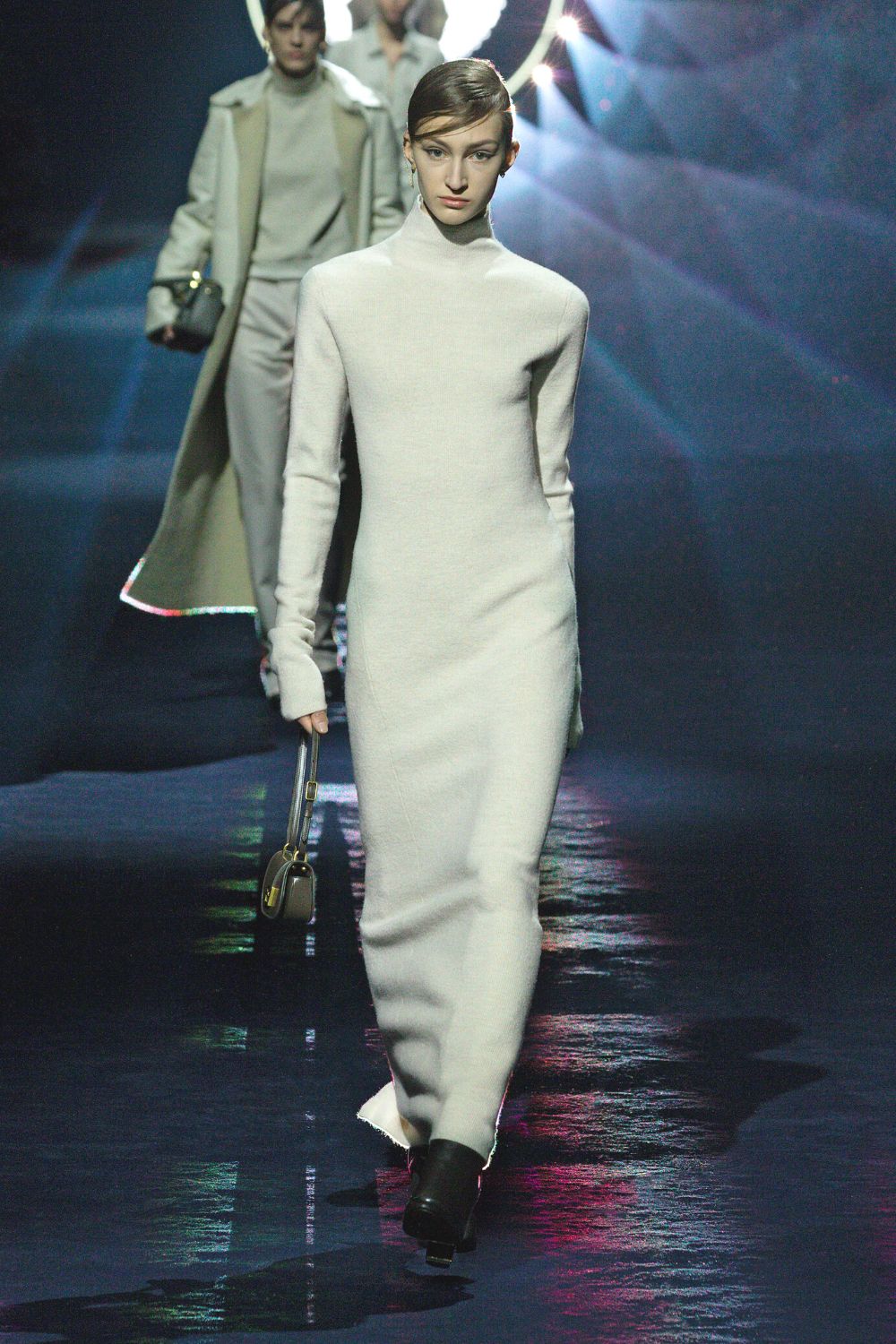 FENDI: Womenswear Autumn/Winter 2023 - Looks