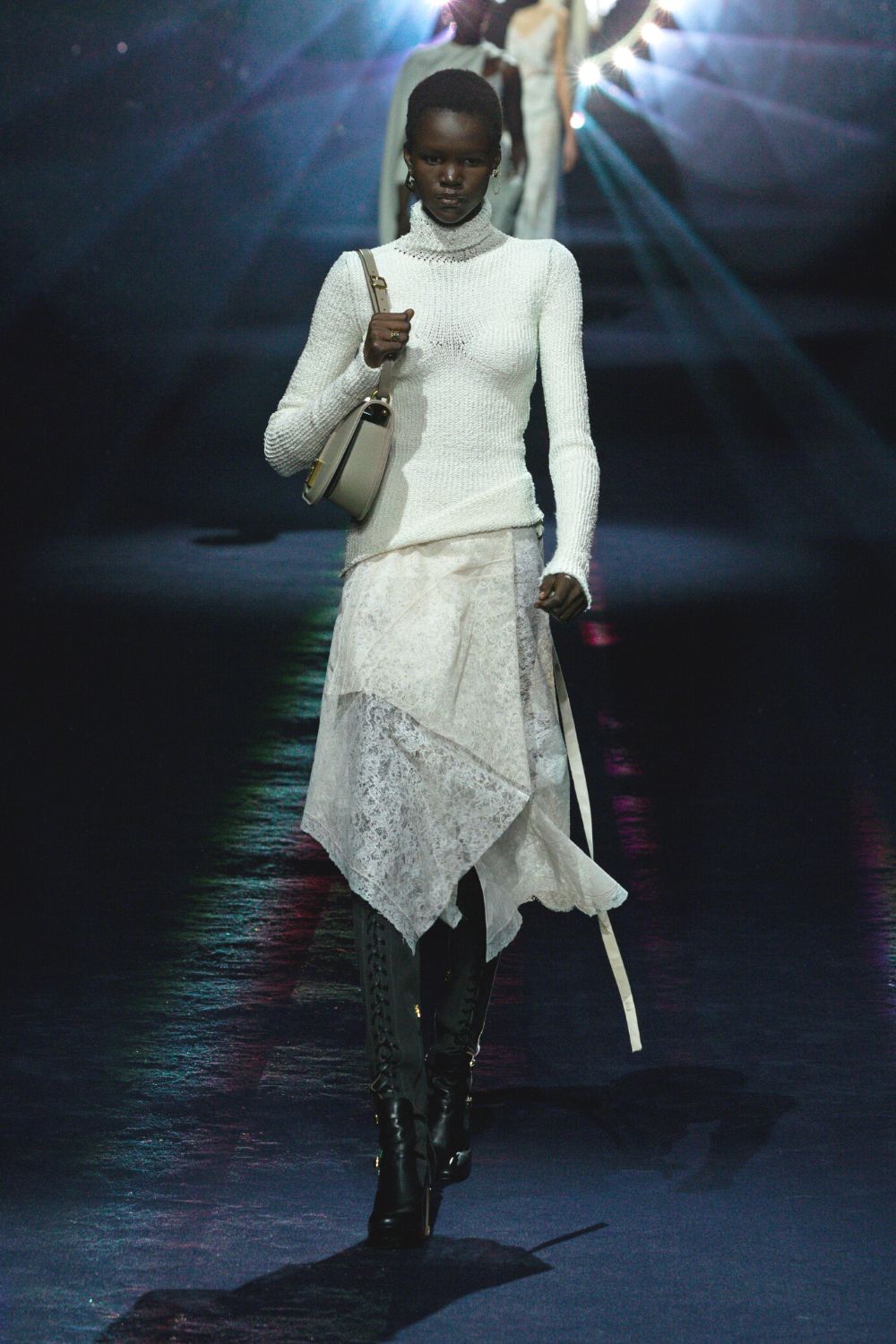 FENDI: Womenswear Autumn/Winter 2023 - Looks