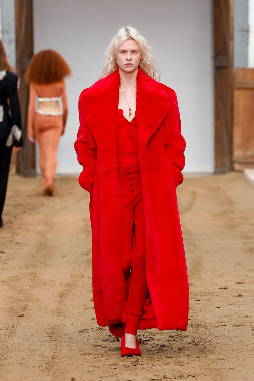 Stella McCartney Winter 2023 Show 