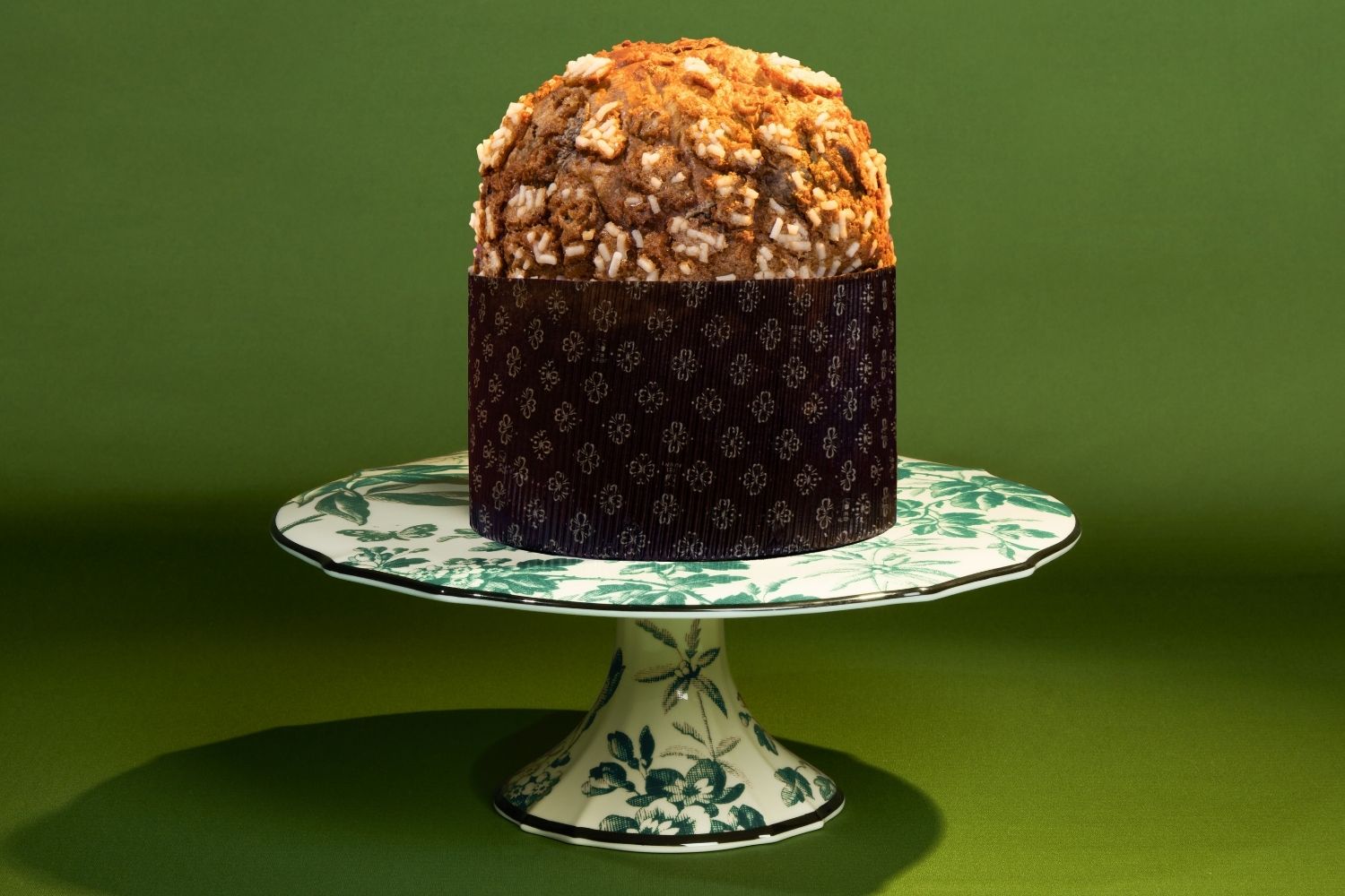 Gucci Osteria Da Massimo Bottura Beverly Hills Presents Its Latest Panettone In A Limited Edition Gucci-Designed TIN