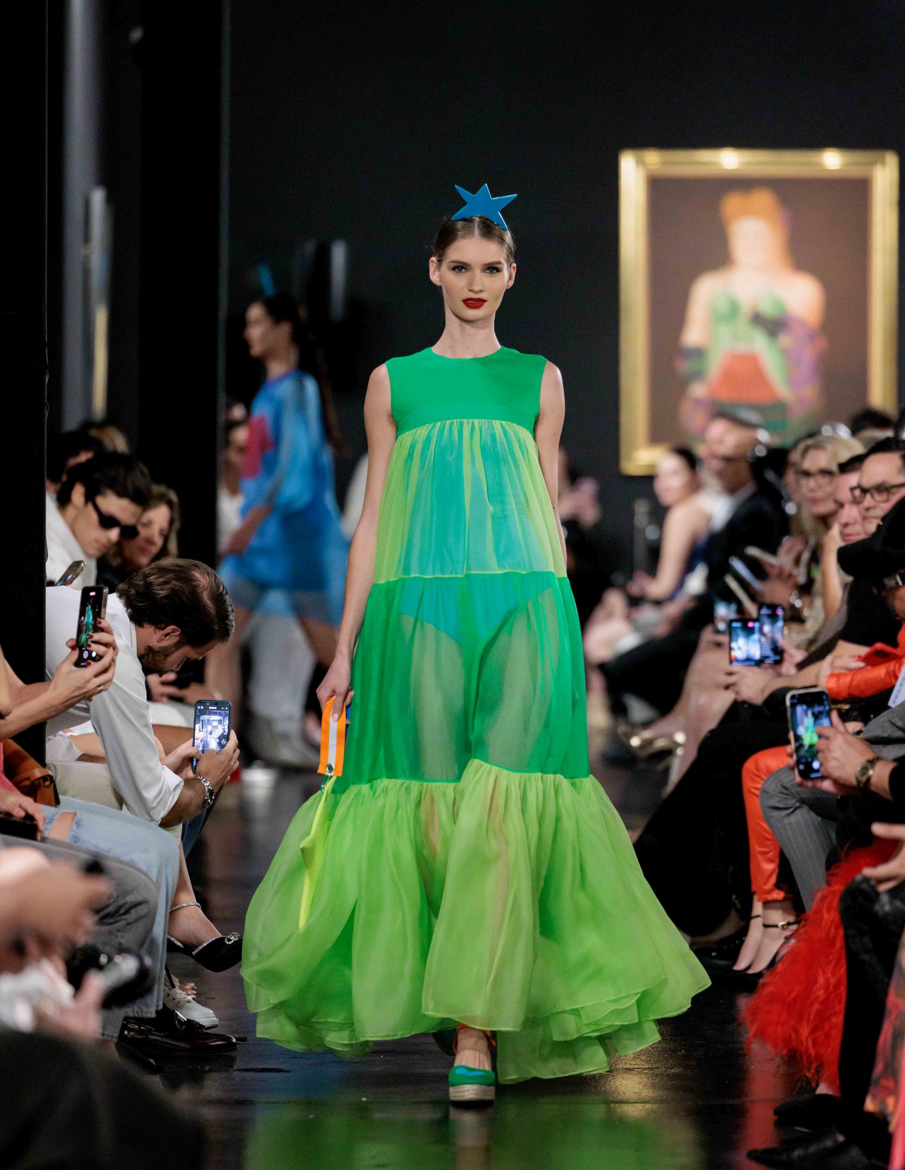 Cosima Ramirez: Radiating Glamour as She Captivates Miami Fashion Week with Agatha Ruiz de la Prada