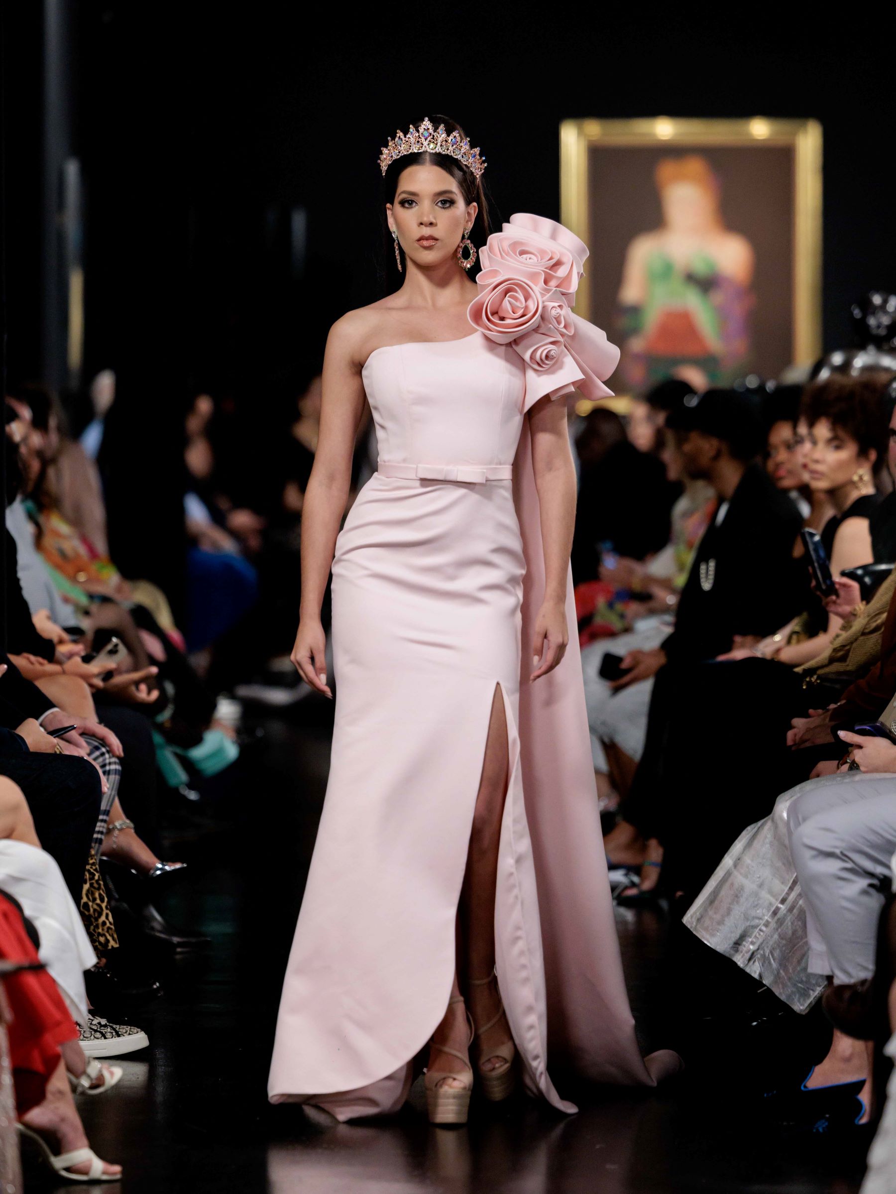  Giannina Azar's 'Renaissance' Reigns Supreme at Miami Fashion Week 2024