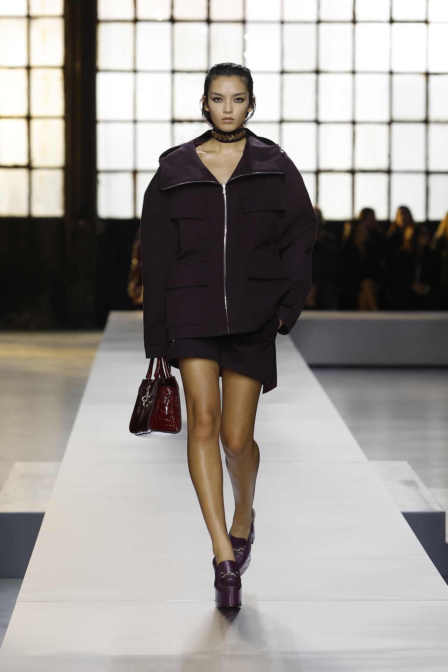 GUCCI WOMEN’S FALL WINTER 2024 FASHION SHOW