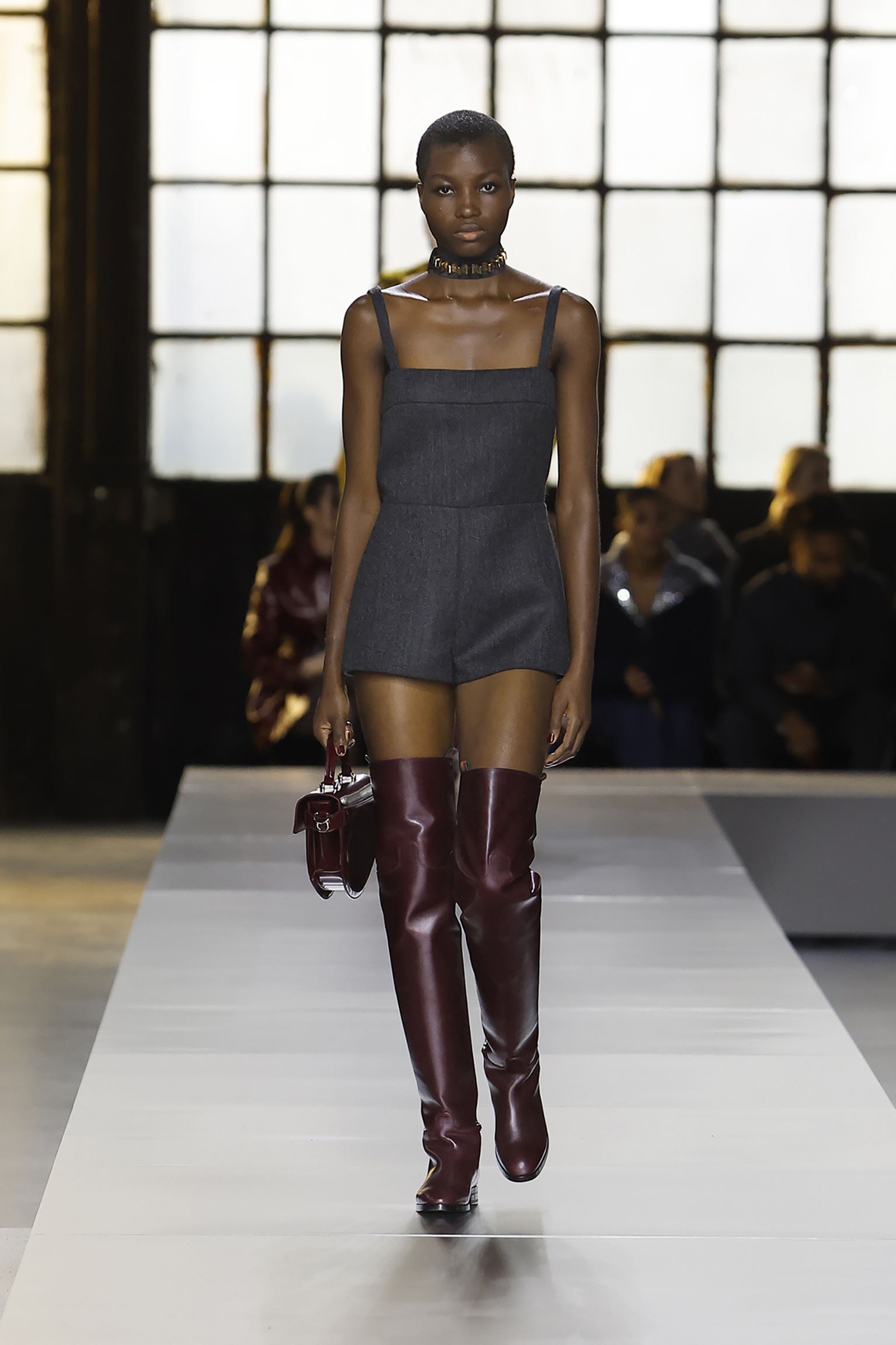 GUCCI WOMEN’S FALL WINTER 2024 FASHION SHOW LOOKS