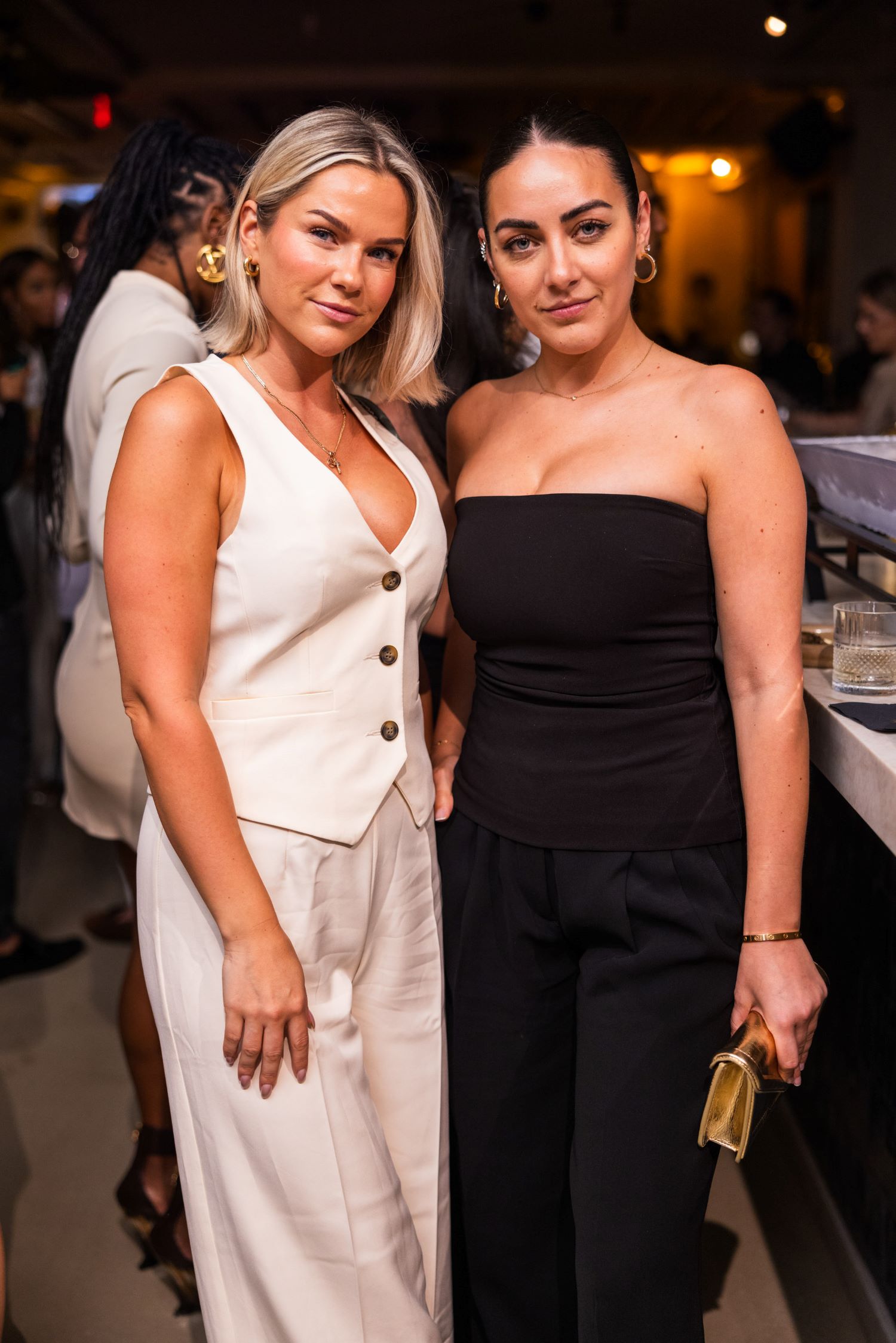 Laura Beca & Lydia Toscano. Photo Credit Richard Alvarez-WRE for CASA NEOS by Riviera Dining Group