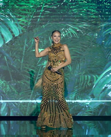 Olga Tañón Receives Lifetime Achievement Award 