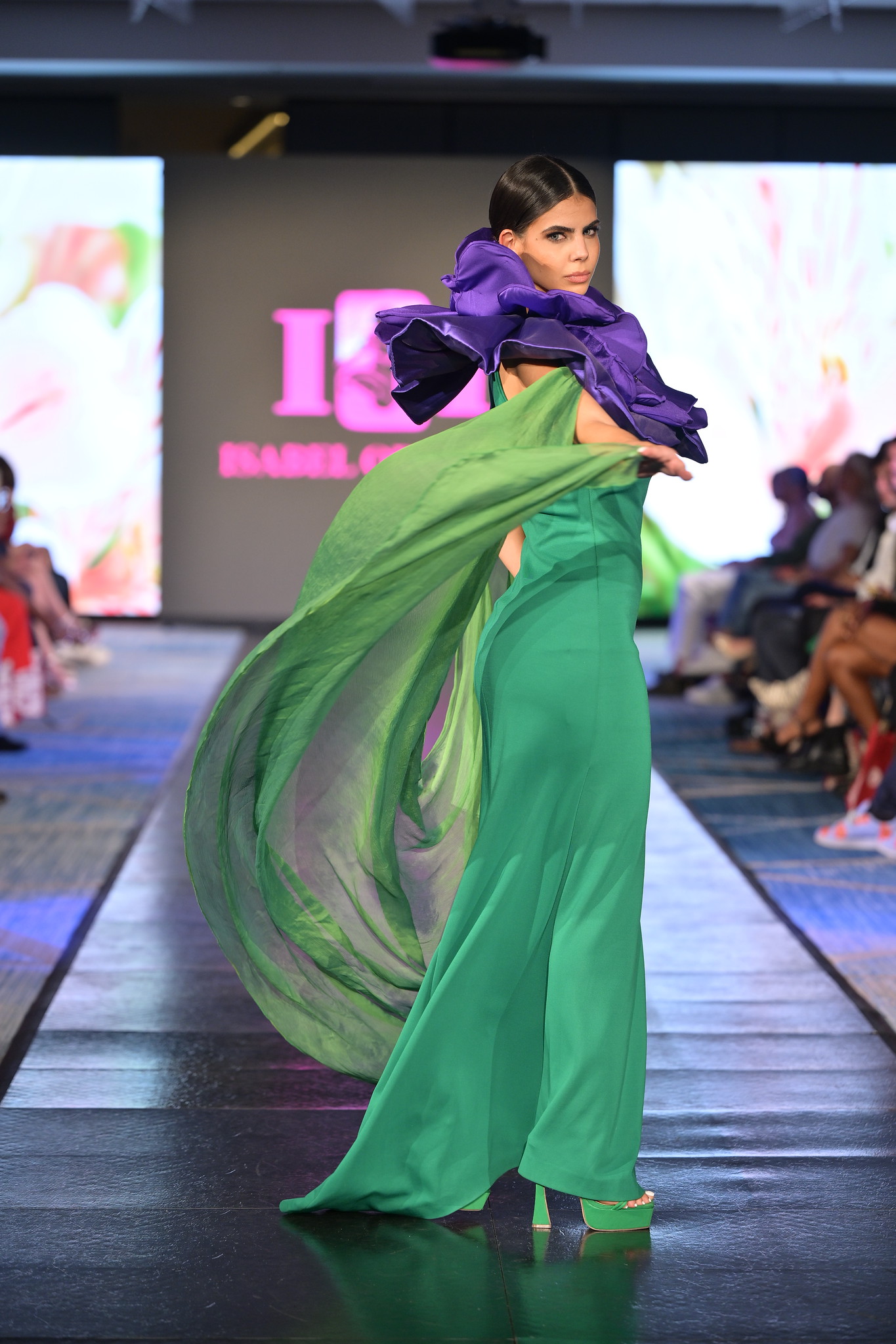 Original Living Magazine 18th Anniversary | Isabel Original. Original Living Magazine 18th Anniversary | Isabel Original.