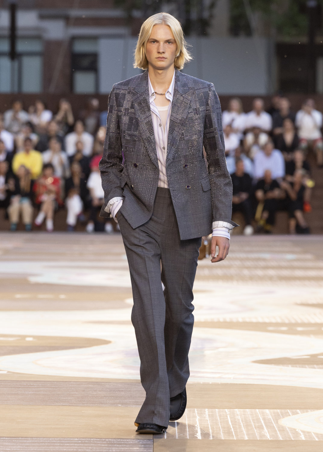 LOUIS VUITTON MEN'S SPRING-SUMMER 2026 COLLECTION SHOW