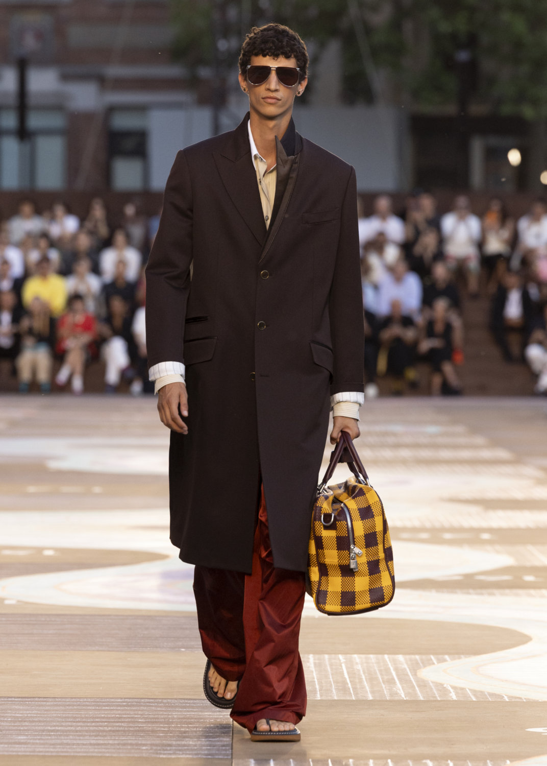 LOUIS VUITTON MEN'S SPRING-SUMMER 2026 COLLECTION SHOW