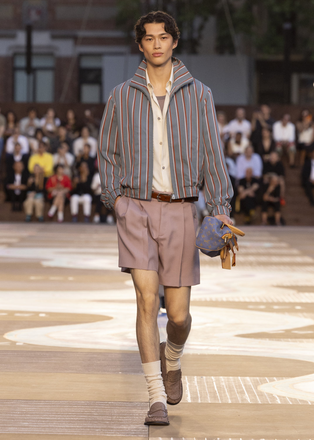 LOUIS VUITTON MEN'S SPRING-SUMMER 2026 COLLECTION SHOW