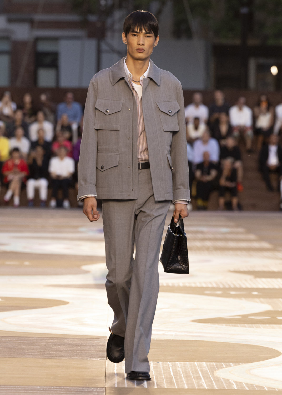 LOUIS VUITTON MEN'S SPRING-SUMMER 2026 COLLECTION SHOW