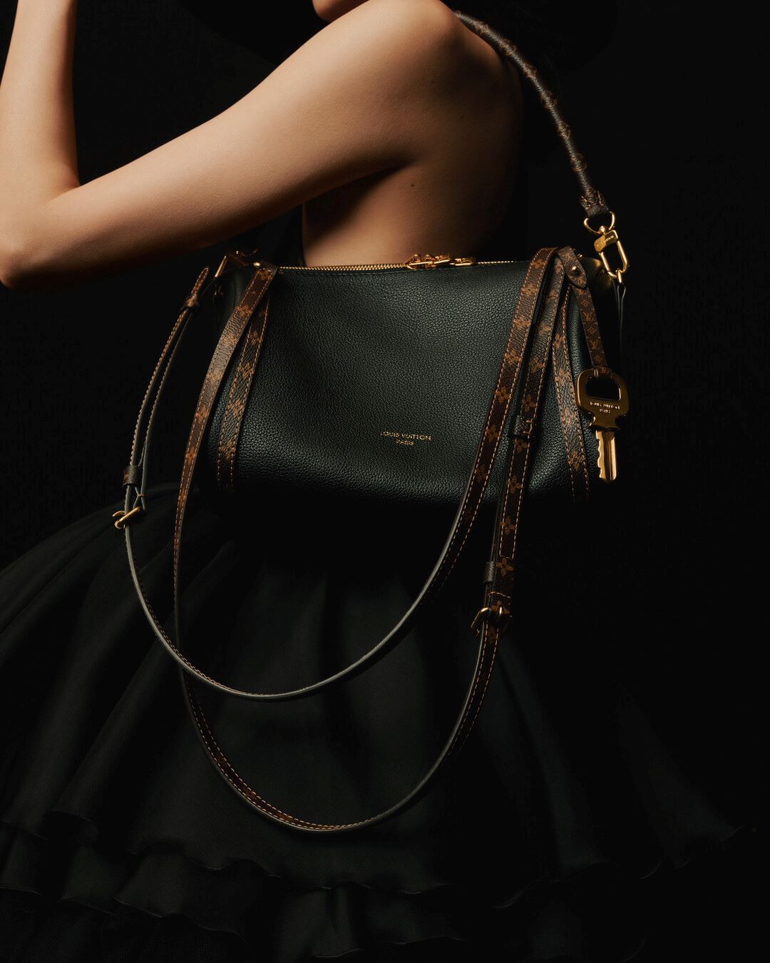 Louis Vuitton Express: The New Must-Have Signature Bag for Fall-Winter 2025-2026