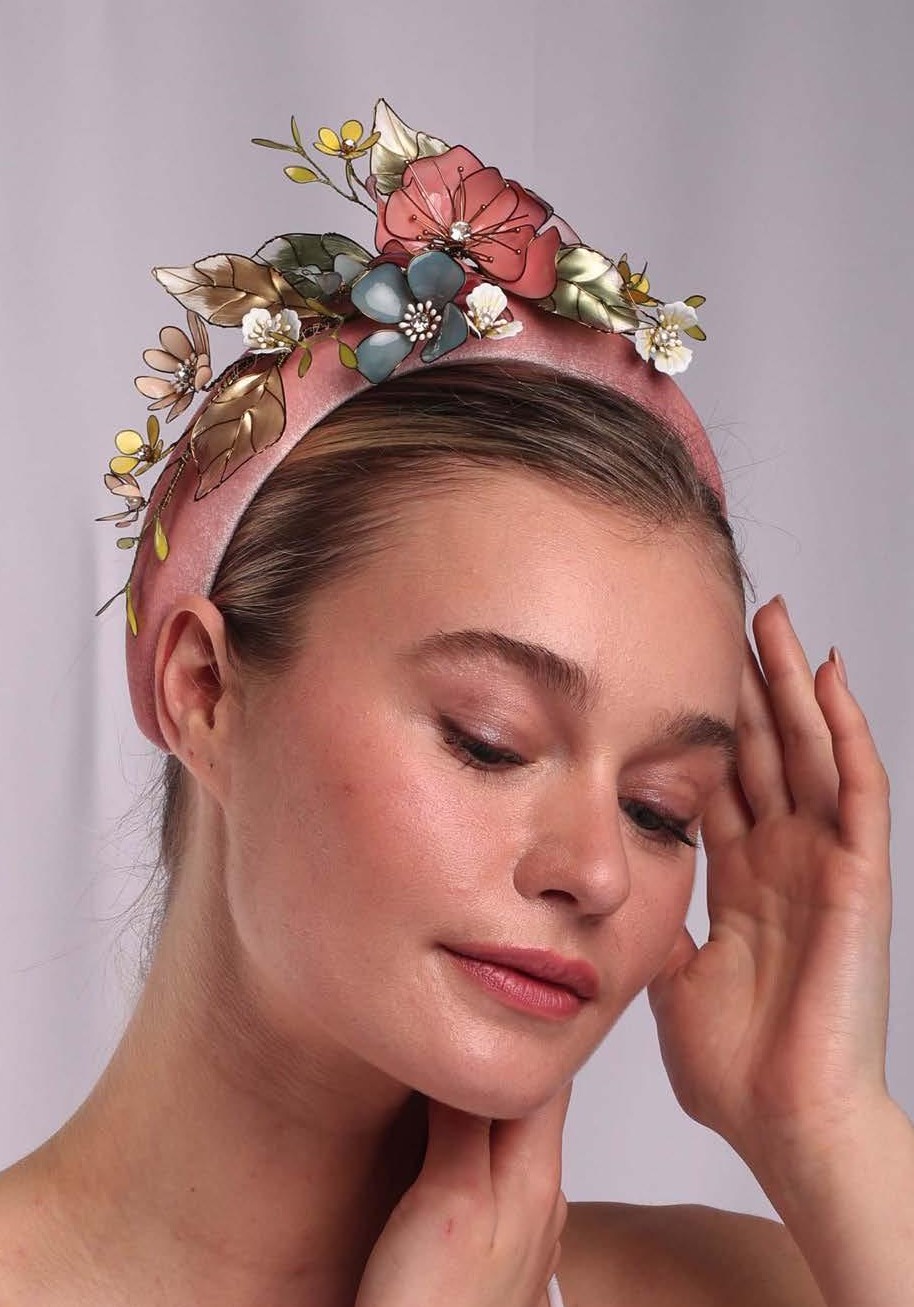 Merve Bayindir’s Headbands and Fascinators: The Must-Have Accessory for Summer 2025