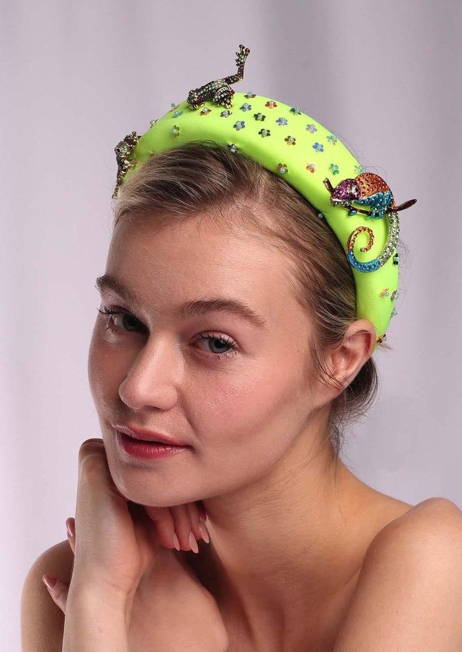 Merve Bayindir’s Headbands and Fascinators: The Must-Have Accessory for Summer 2025