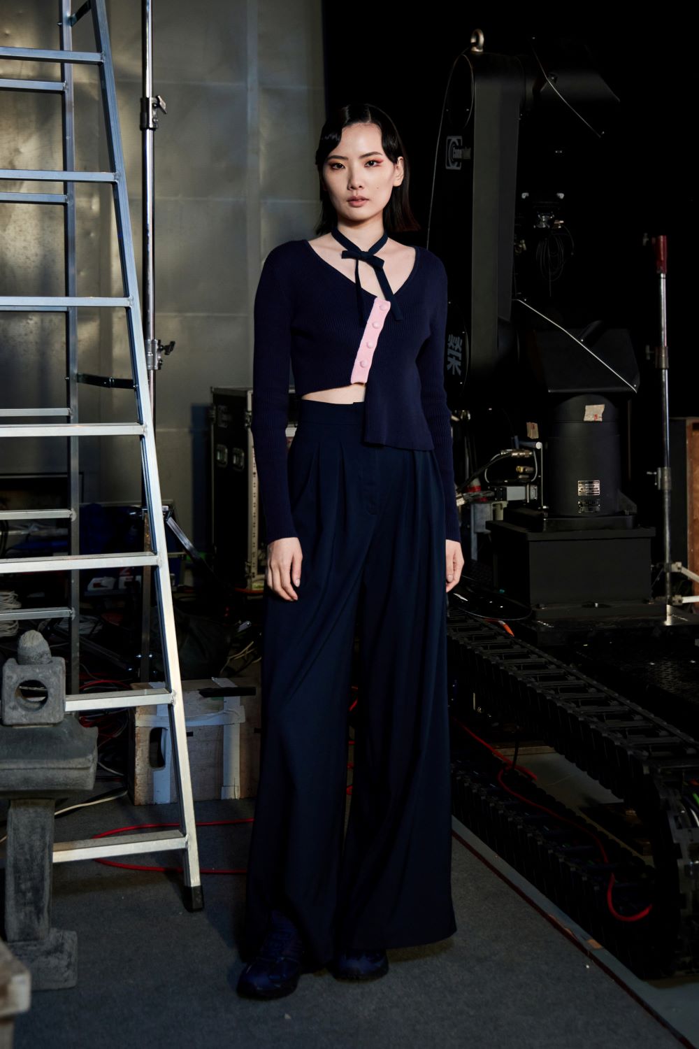 APUJAN Redefines the Deconstructive Cut-Out Trend for AW25