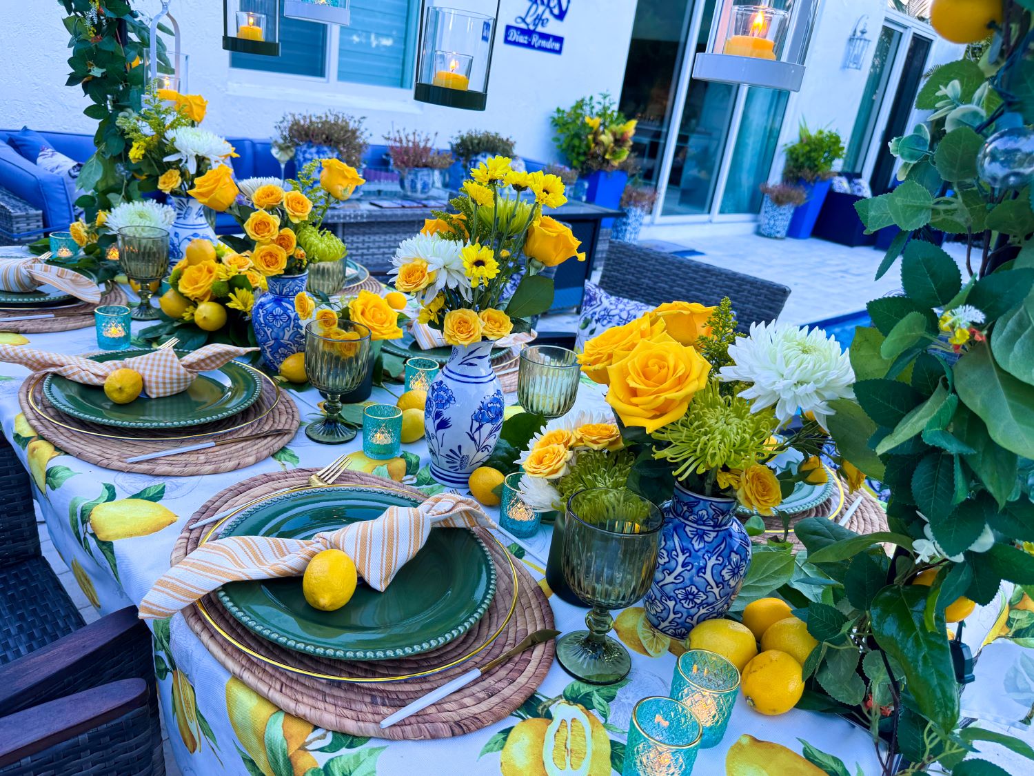 Amalfi Coast inspired table decor