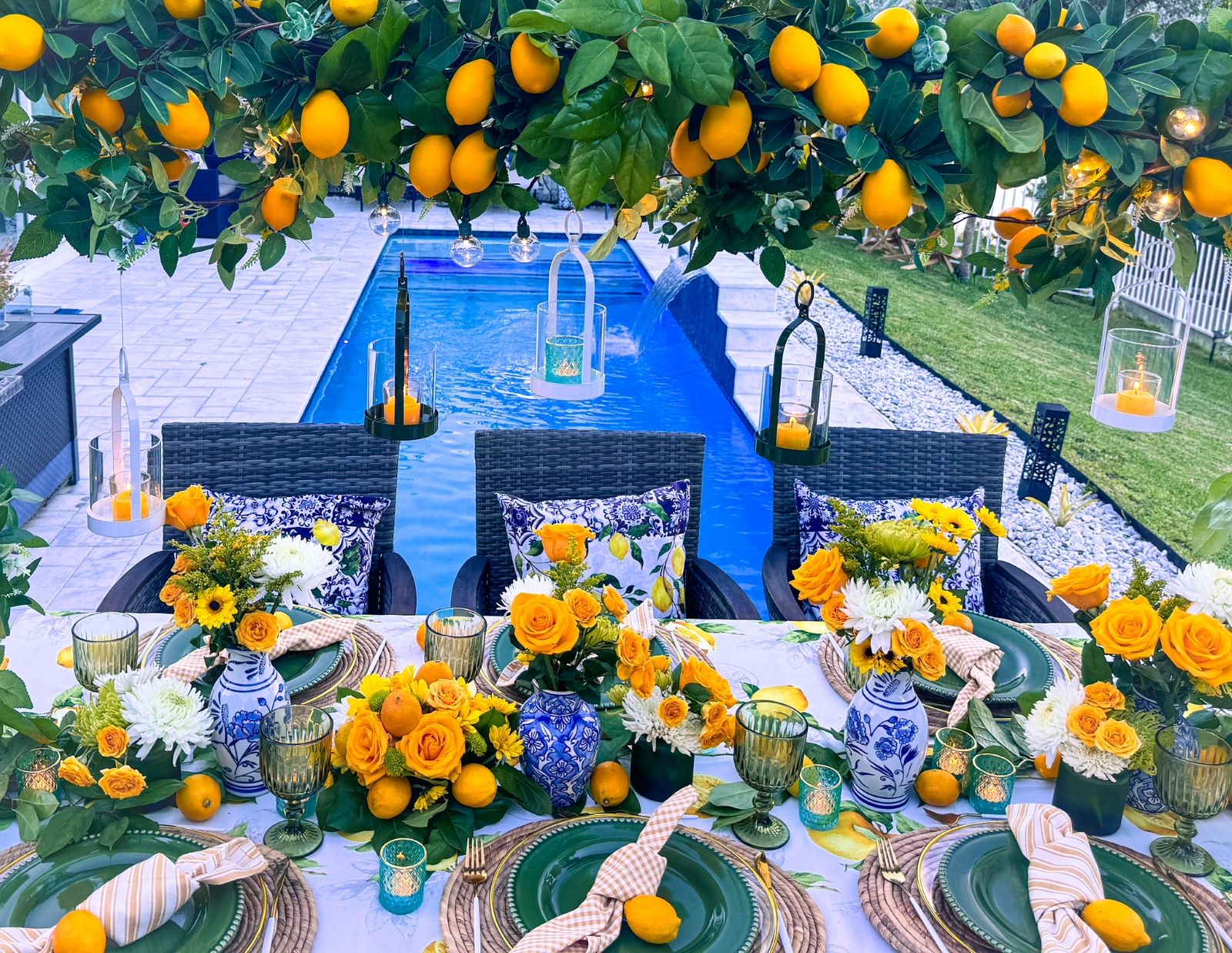 Amalfi Coast inspired table decor