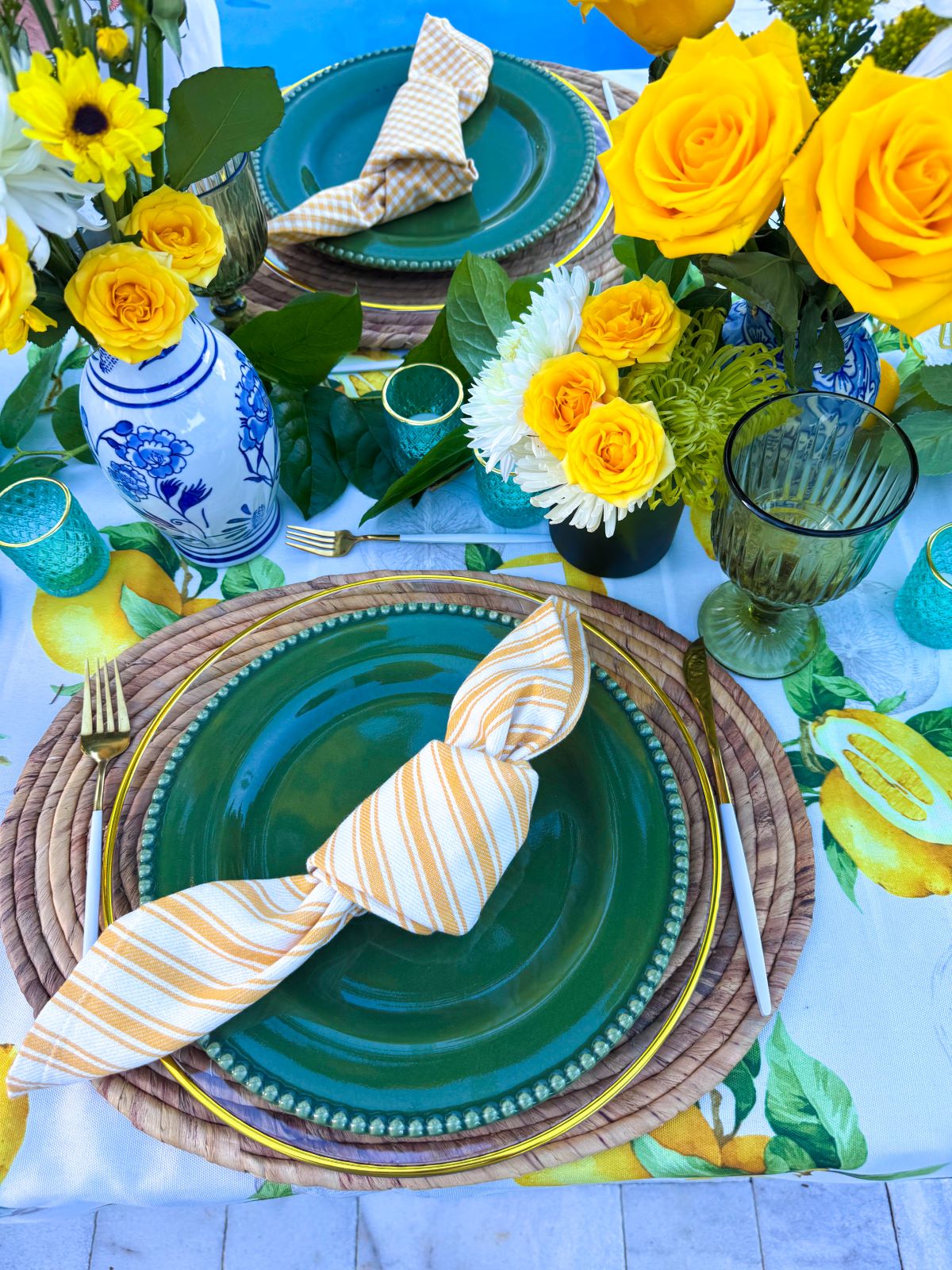 Amalfi Coast inspired table decor