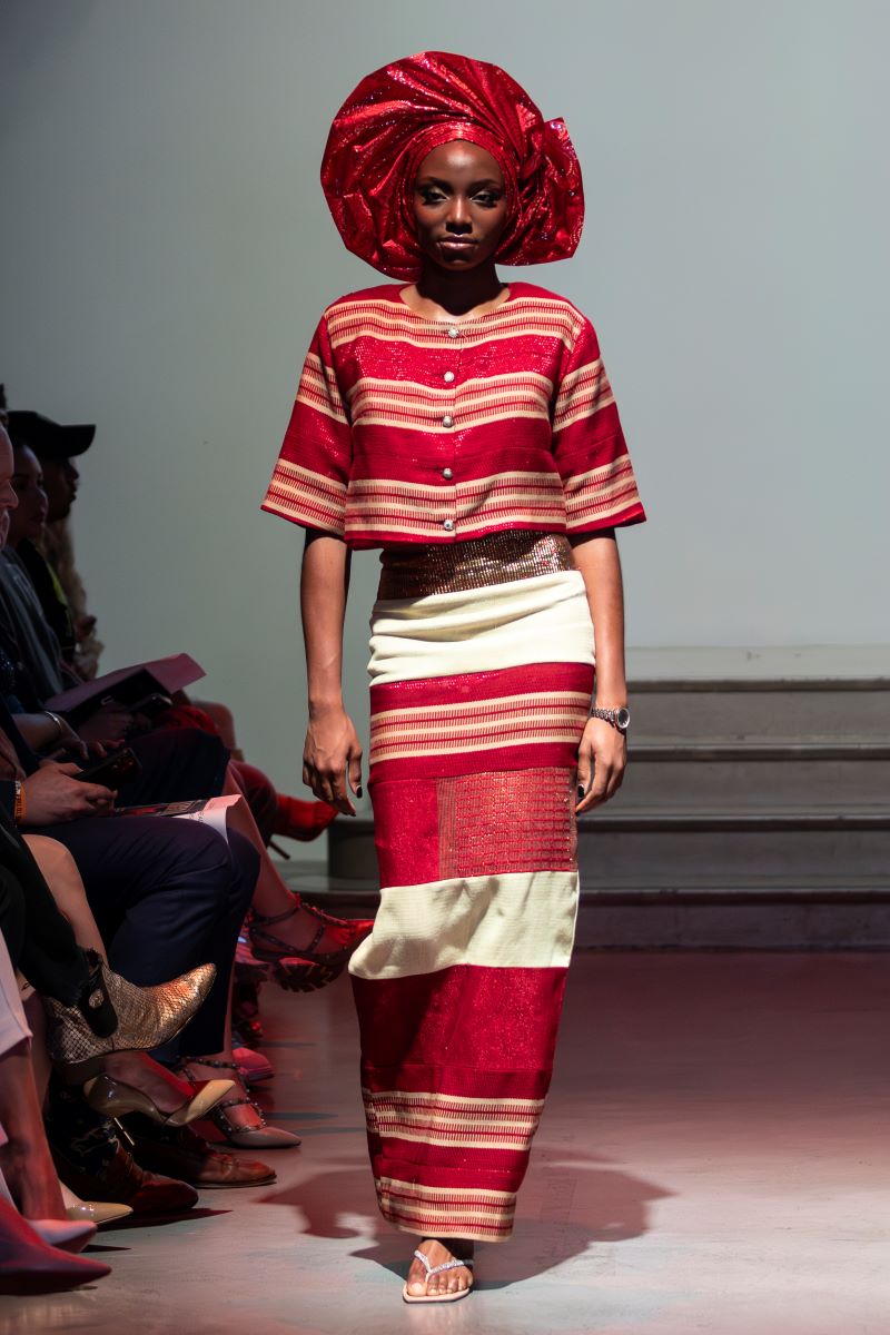 PEM – The Spirit Wears Red