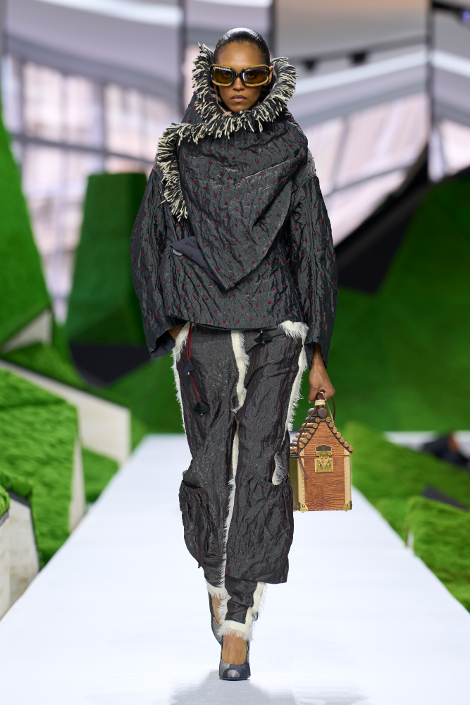Louis Vuitton Fall-Winter 2026 Women’s Collection