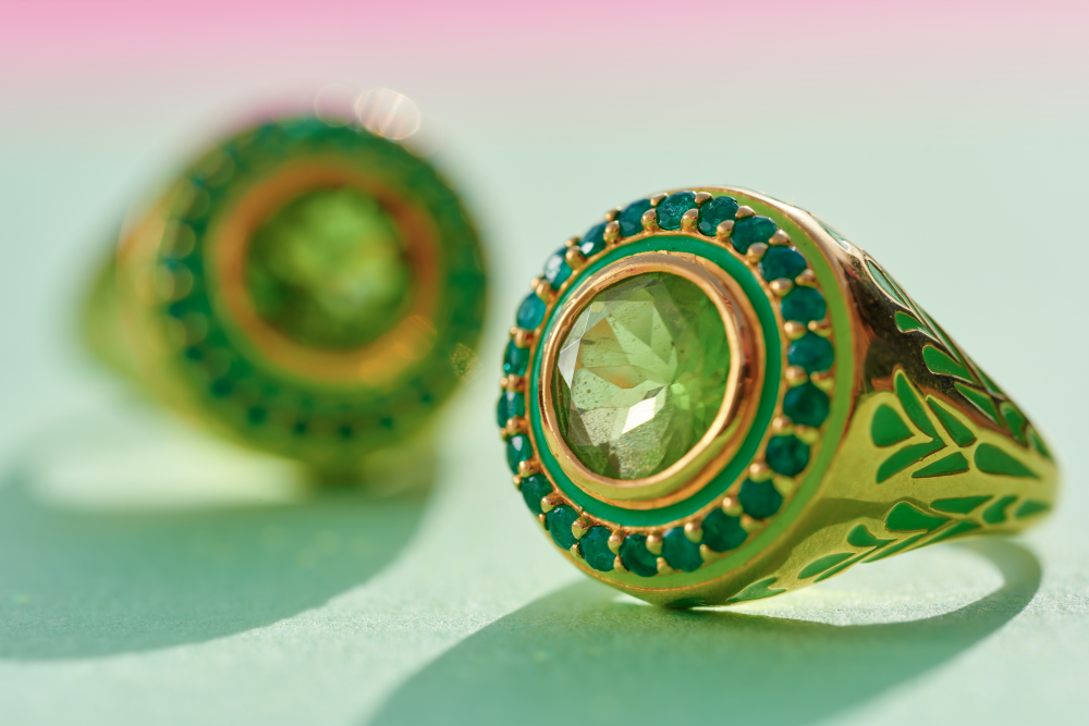 Après Youth Firework Rings: The Demi-Fine Jewelry Trend Redefining Statement Style